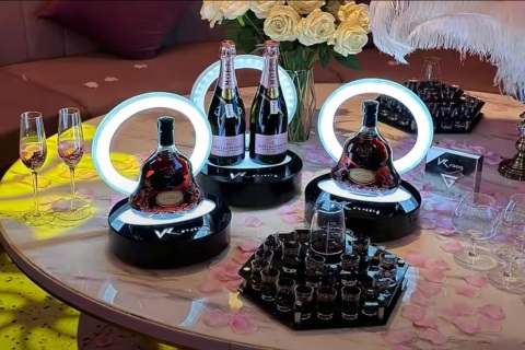 商洛夜场招聘,商洛KTV招聘,零费招模特,资讯就在这里头